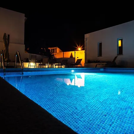 Casa Lopes By Algartur * 塔维拉